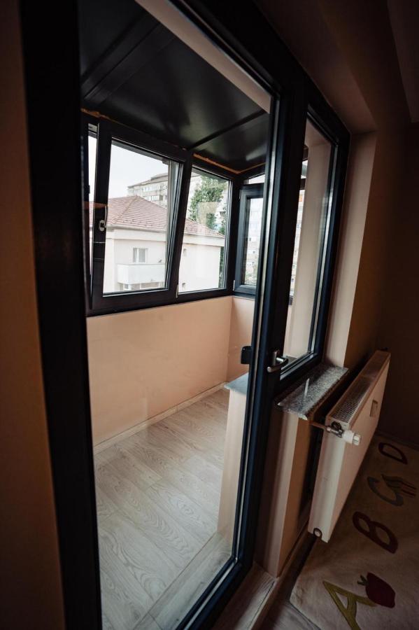 Ddr House Apartamento Oradea Exterior foto